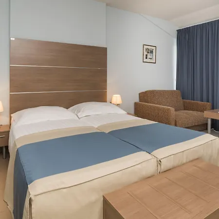 Garden Istra Plava Laguna فندق أوماغ