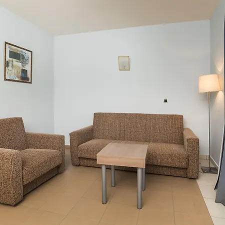 Garden Istra Plava Laguna فندق أوماغ