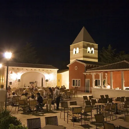Garden Istra Plava Laguna أوماغ