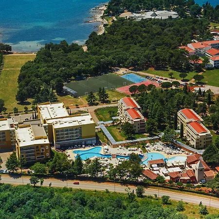 Otel Garden Istra Plava Laguna 4*